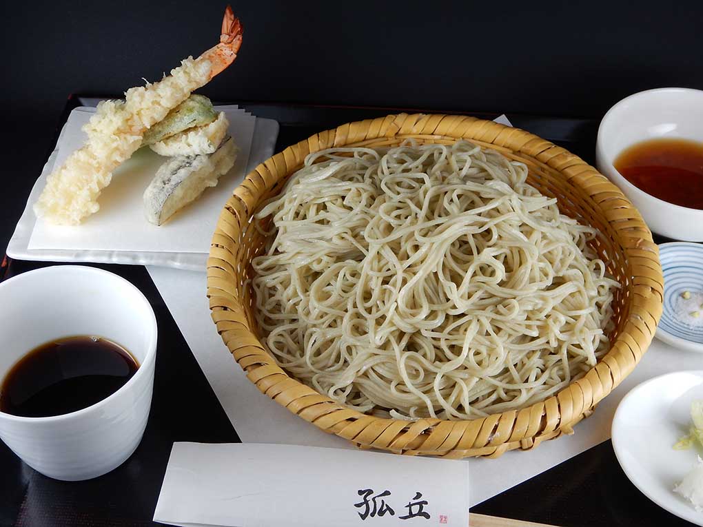 大盛りもり蕎麦と海老天セット