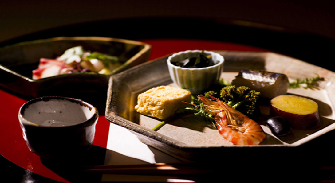 Kokyu: dining rooms, garden and dishes